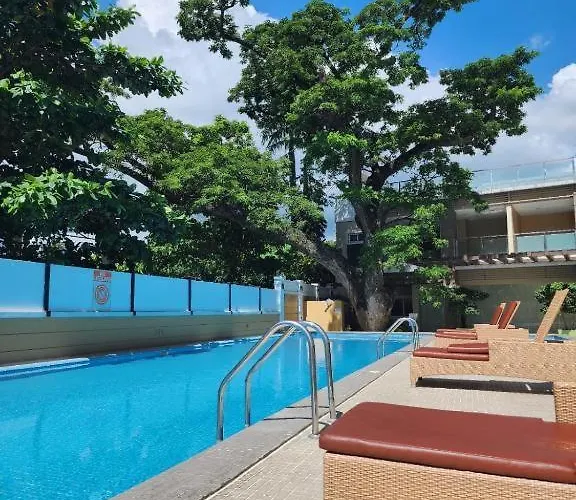 3 Bedroom Unit With Free Vehicle At The Padgett Aparthotel *